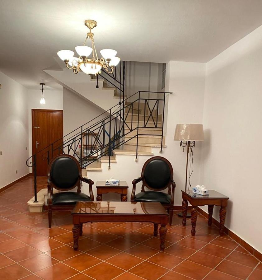A Sea View Spacious Cheering 5 Bedroom Villa Ain Sokhna "Ain Bay" فيلا كاملة للإيجار قرية العين باي Ain Sukhna Eksteriør billede
