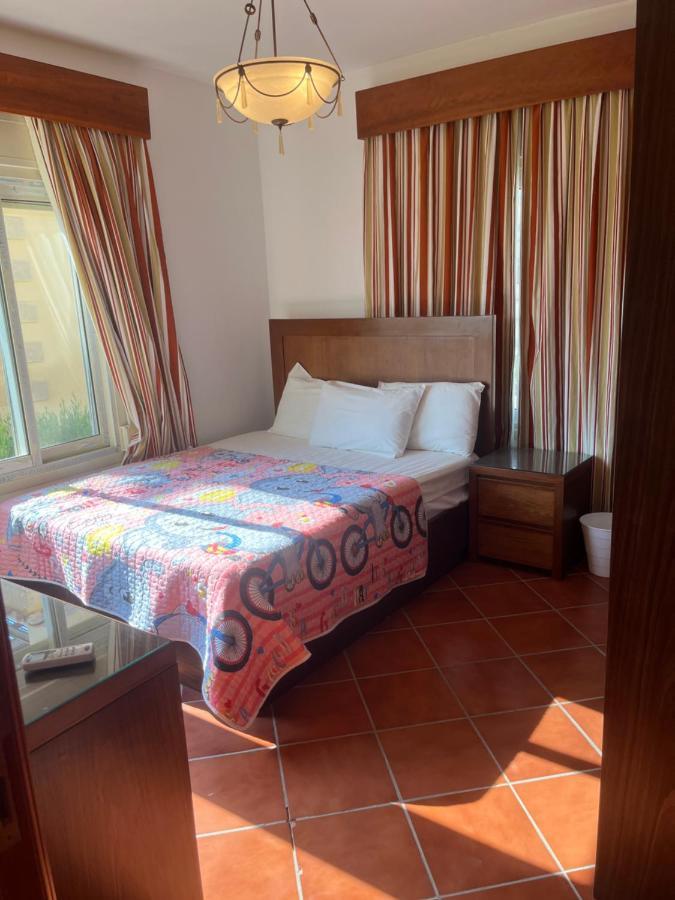 A Sea View Spacious Cheering 5 Bedroom Villa Ain Sokhna "Ain Bay" فيلا كاملة للإيجار قرية العين باي Ain Sukhna Eksteriør billede