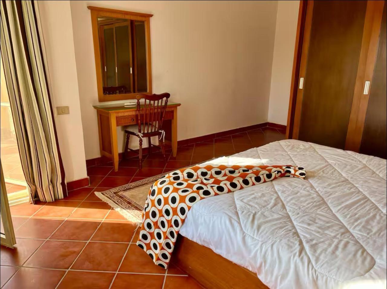 A Sea View Spacious Cheering 5 Bedroom Villa Ain Sokhna "Ain Bay" فيلا كاملة للإيجار قرية العين باي Ain Sukhna Eksteriør billede
