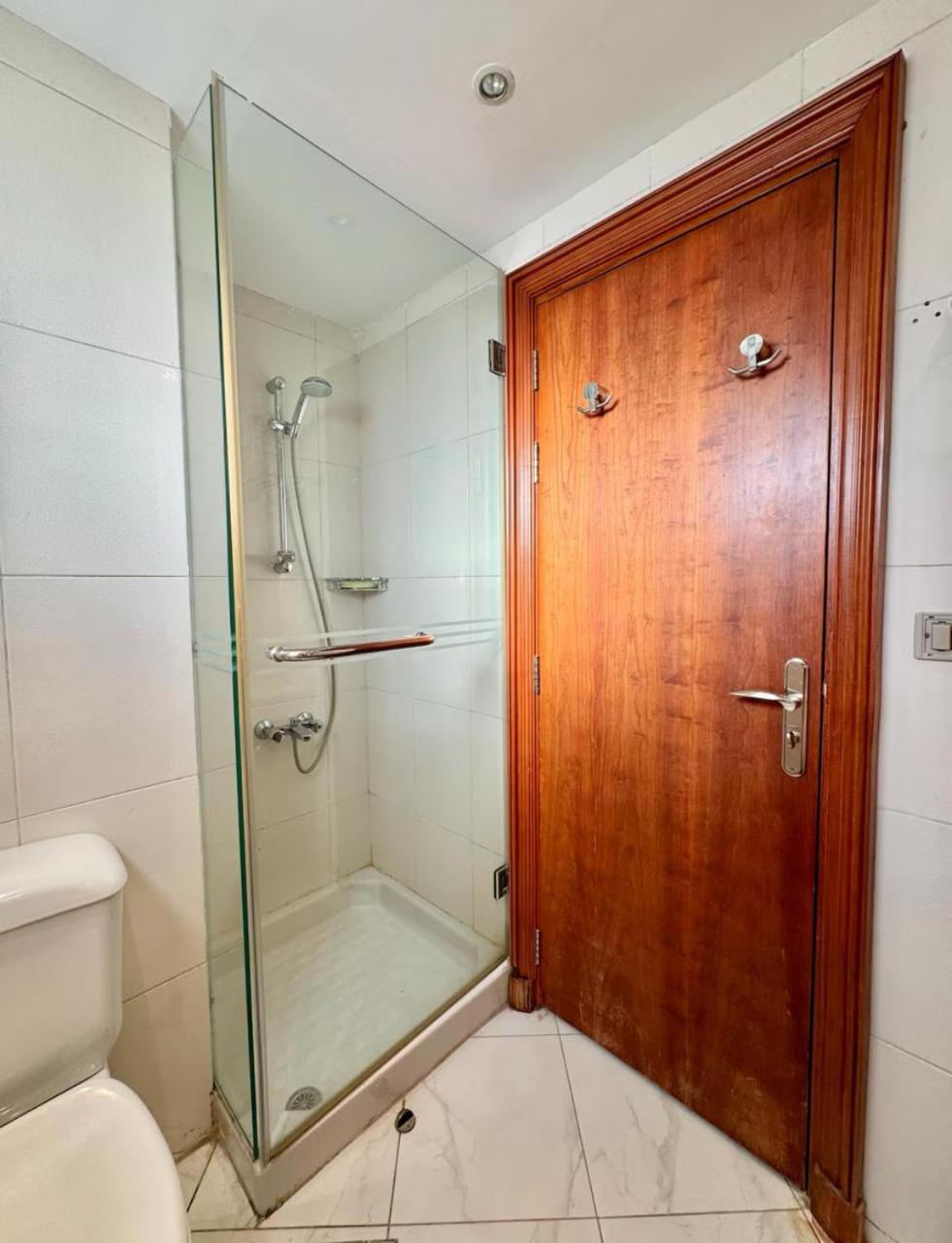 A Sea View Spacious Cheering 5 Bedroom Villa Ain Sokhna "Ain Bay" فيلا كاملة للإيجار قرية العين باي Ain Sukhna Eksteriør billede