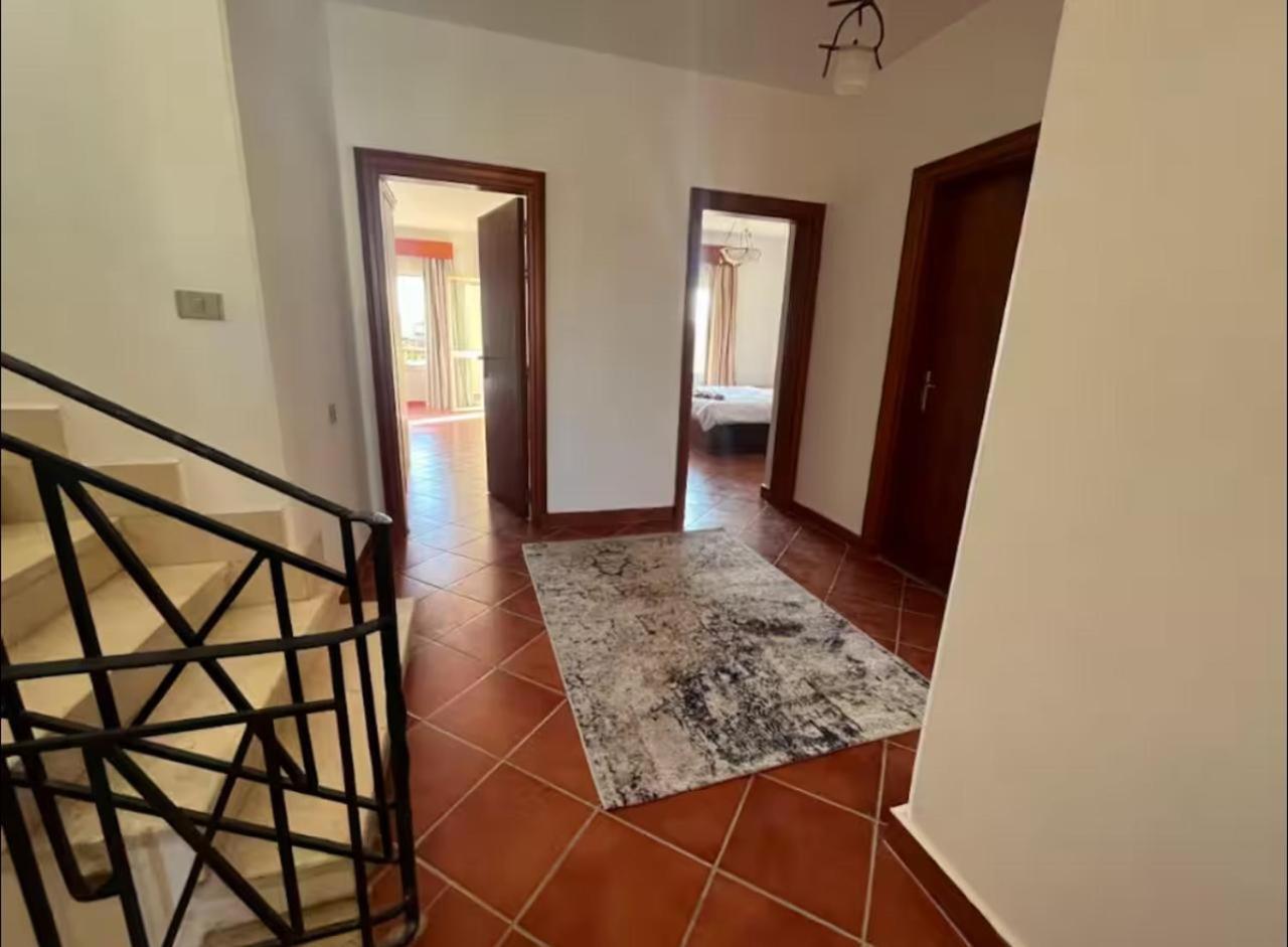 A Sea View Spacious Cheering 5 Bedroom Villa Ain Sokhna "Ain Bay" فيلا كاملة للإيجار قرية العين باي Ain Sukhna Eksteriør billede